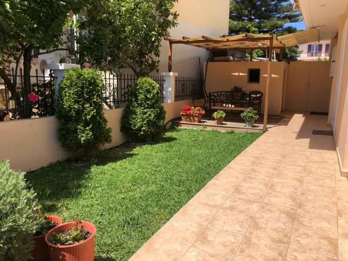 Artemis Apartments Lefkada City Exterior photo